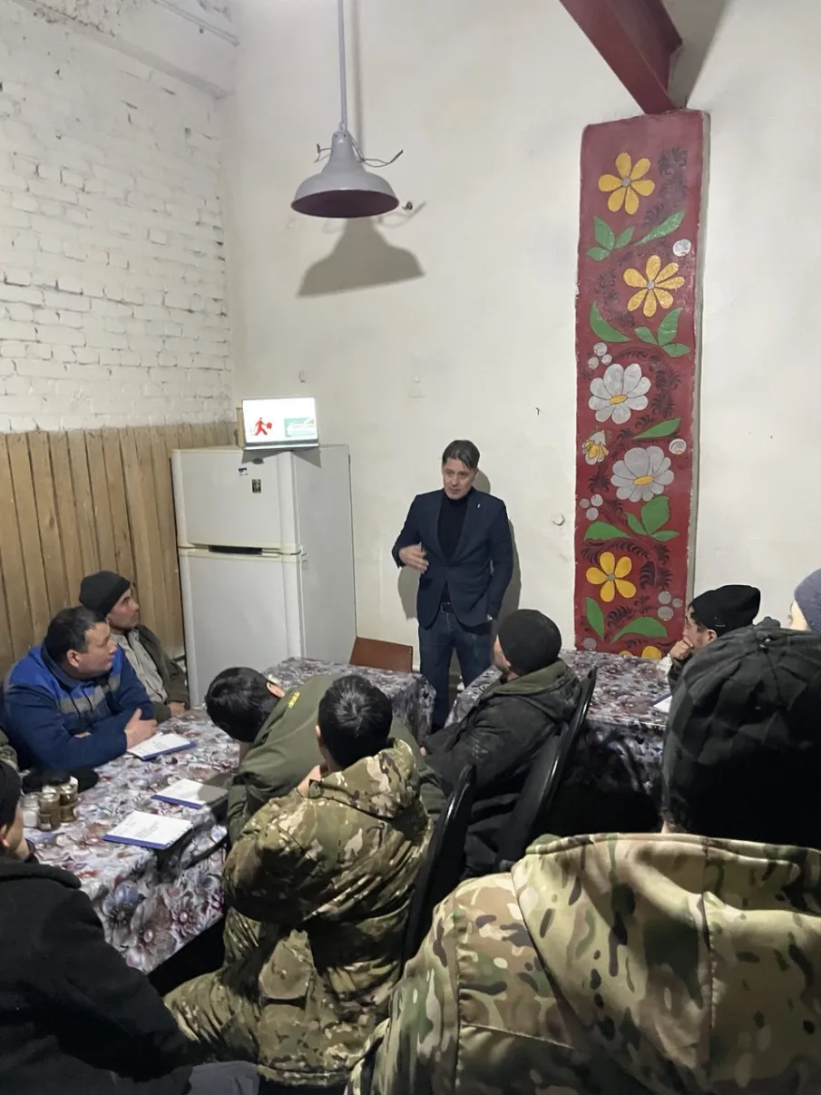Сотрудники министерства внутренней политики провели курс социокультурной адаптации работающих в ООО «Экотаратрейд» иностранных граждан