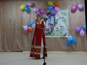 «Русской деревне поклон - колокольный перезвон»