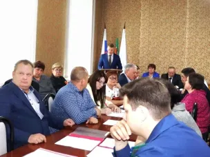 В Варнавинском округе Совет депутатов избрал Киселева Антона Александровича главой местного самоуправления