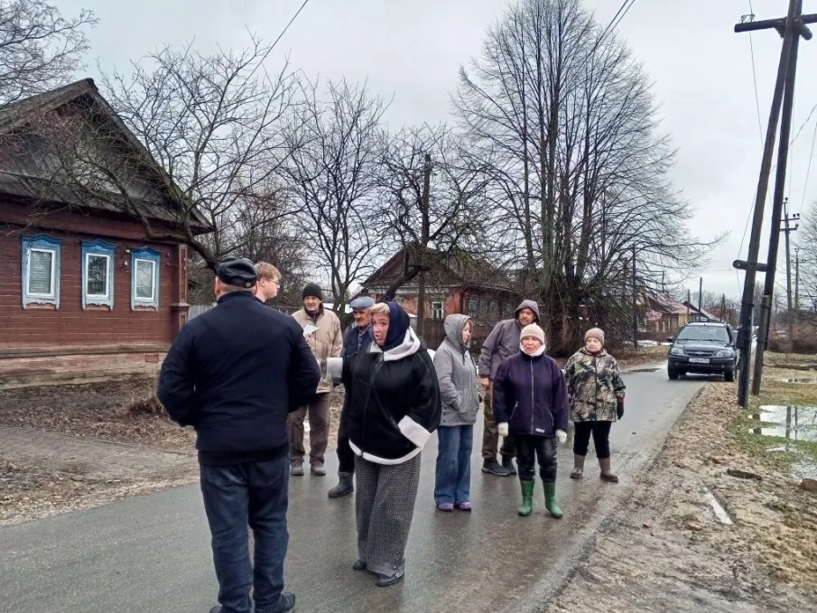 В Варнавино обсудили вопросы водоотведения и благоустройства придомовых территорий с жителями улиц Краскина и Свободы