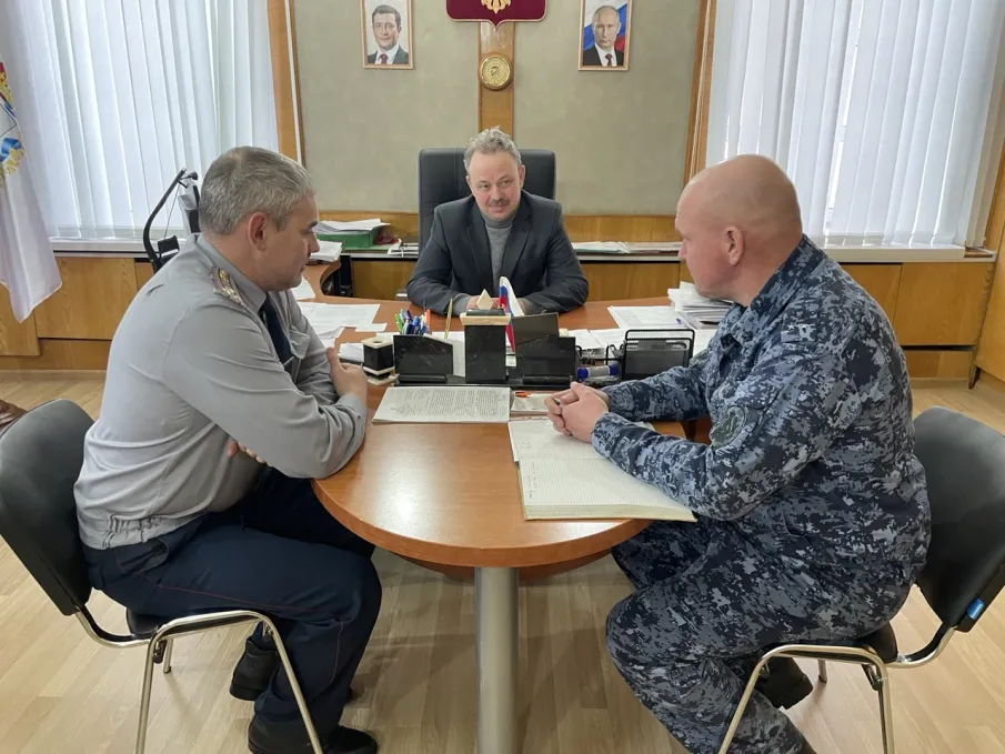 Глава Варнавинского округа и руководство ФКУ ИК-7 провели рабочую встречу