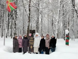 3 марта у памятника Герою Советского Союза Старшинову Николаю Васильевичу состоялся памятный митинг