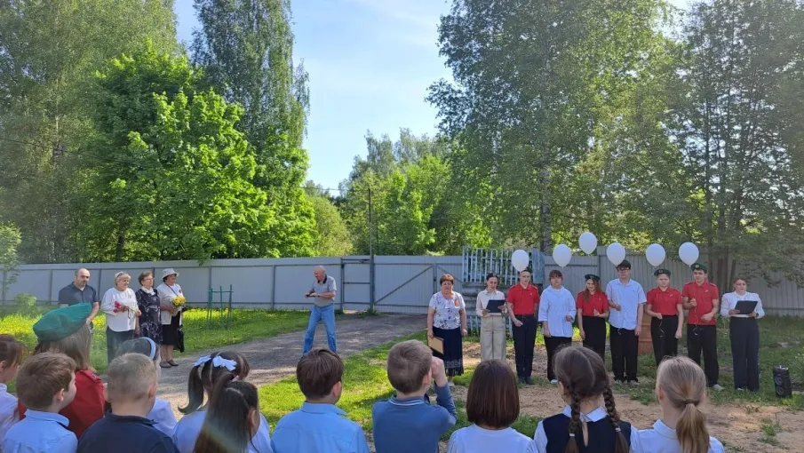 В Богородской школе открыли памятник учителям и ученикам, погибшим в годы Великой Отечественной войны