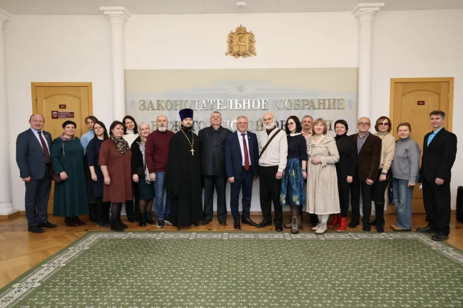 В Законодательном Собрании Нижегородской области торжественно открылась межрегиональная выставка «Наследие Варнавы Ветлужского»